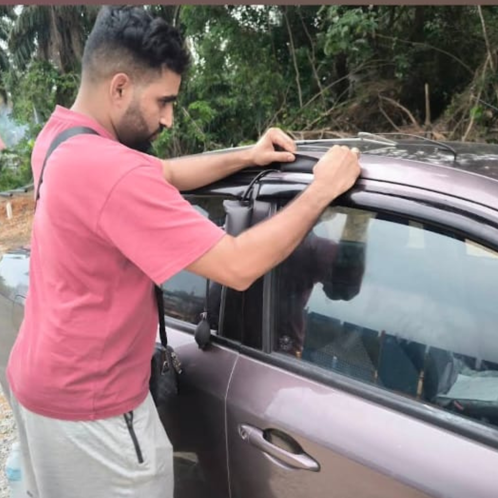 Car opening