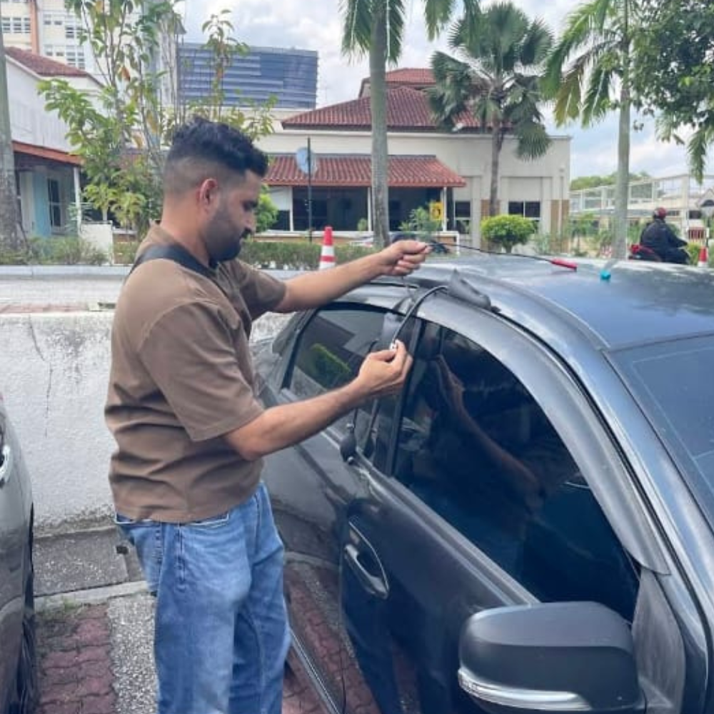 Car opening